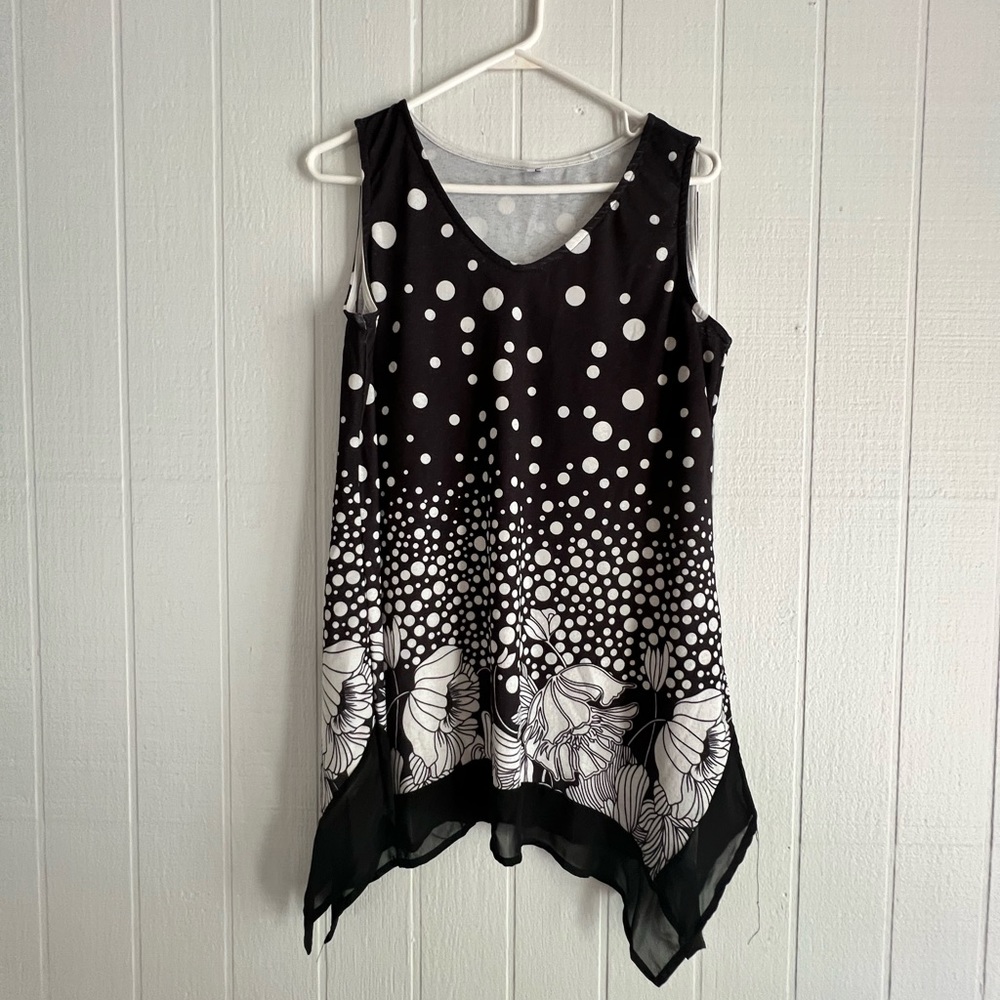 Woman’s tunic like new